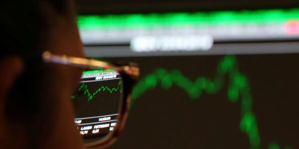 2020 10 01t205311z 1 lynxmpeg9051s rtroptp 4 bovespa fecha