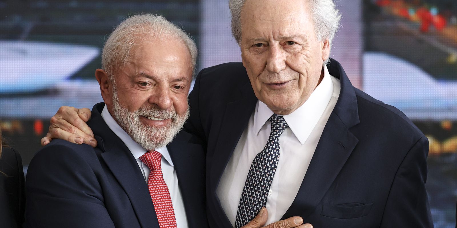 3 anos 8 de janeiro mc abr 08012026 4