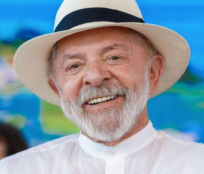Presidente Lula faz cirurgia de catarata e recebe alta hospitalar 14 55057099308 5bc7f99f0a o
