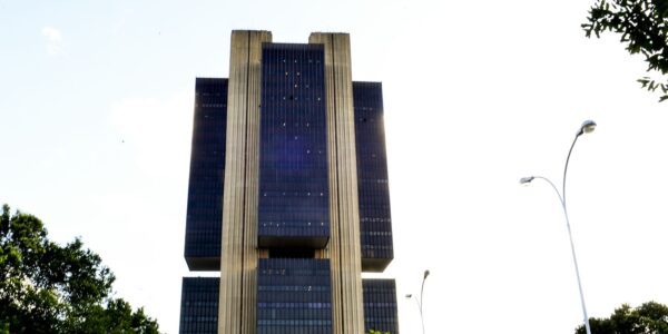 banco central mcajr abr 0104222281 0