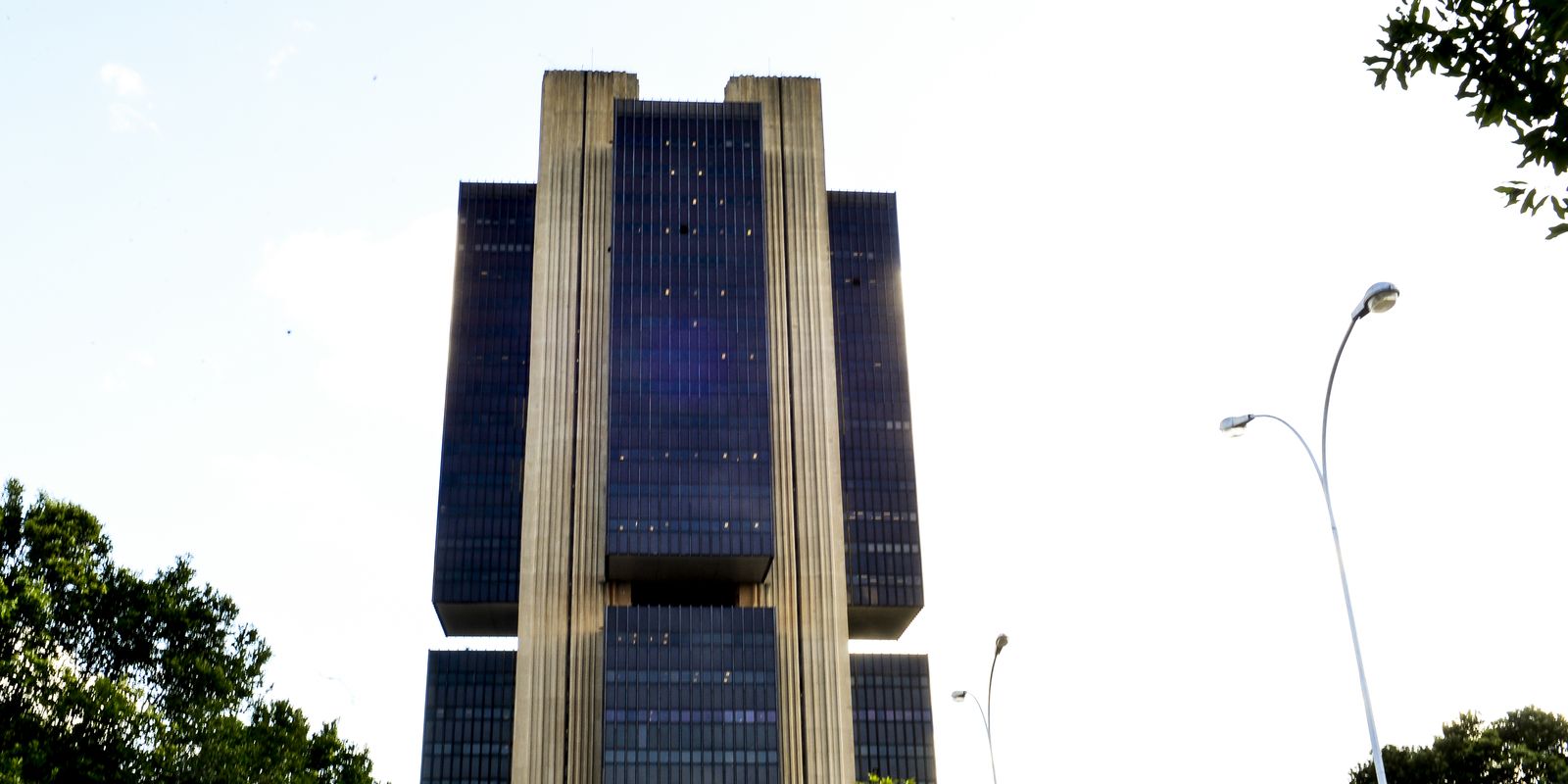 banco central mcajr abr 0104222281 0