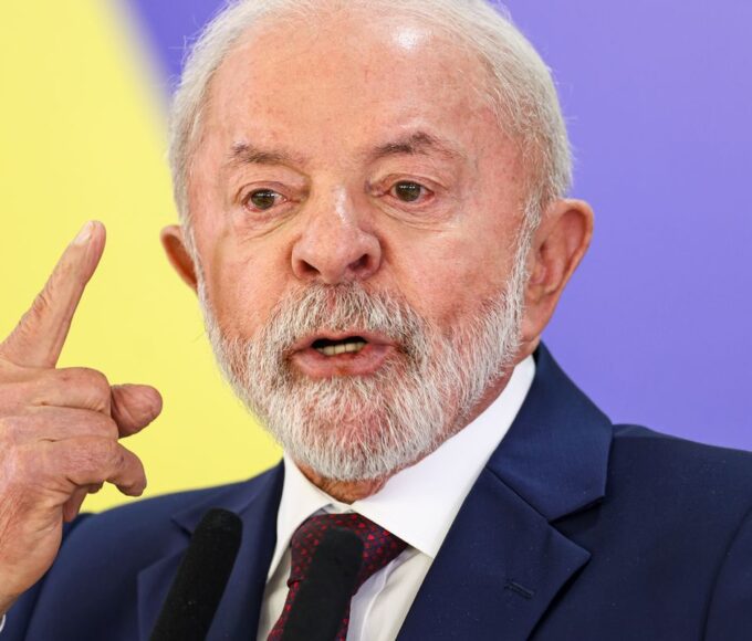 coletiva lula mc abr 18122025 10