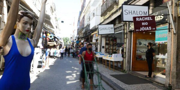 comercio na saara reabre no rio tnrgo abr 0904216707