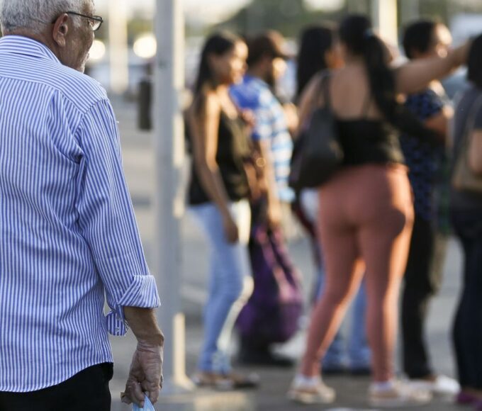 Teto de pensionista e aposentado do INSS sobe para R$ 8.475,55 em 2026 25 mcamg abr 280918 6330 1