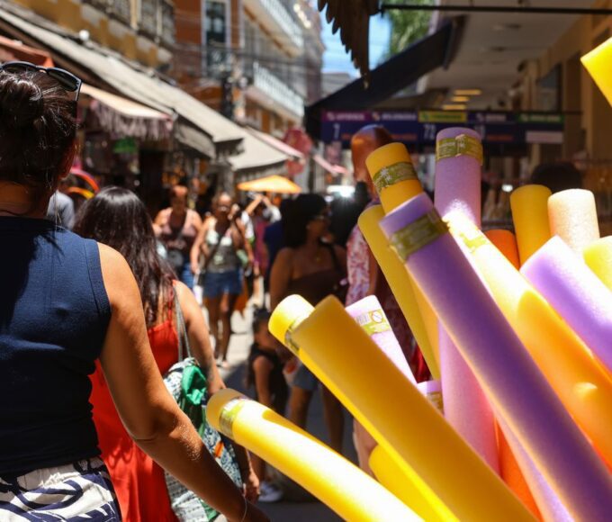 Feriados deste ano podem afetar vendas do comércio no Rio 14 toms2411