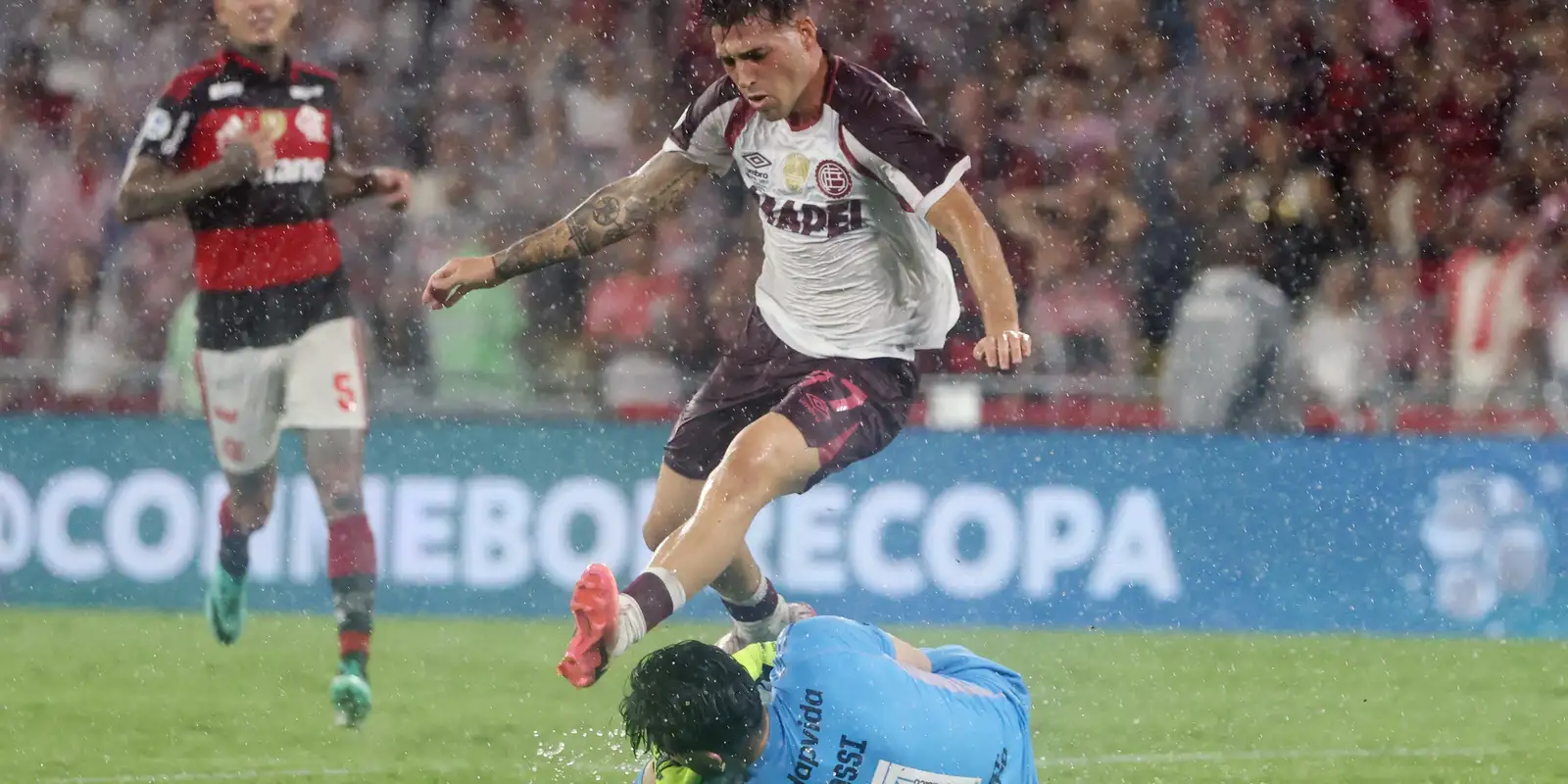 Flamengo luta, mas sucumbe diante do Lanús e perde título da Recopa 5 2026 02 27t023206z 356967823 up1em2r071gf9 rtrmadp 3 soccer recopa fla lan