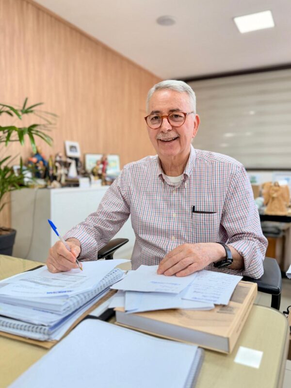 Prefeito Chico Sardelli