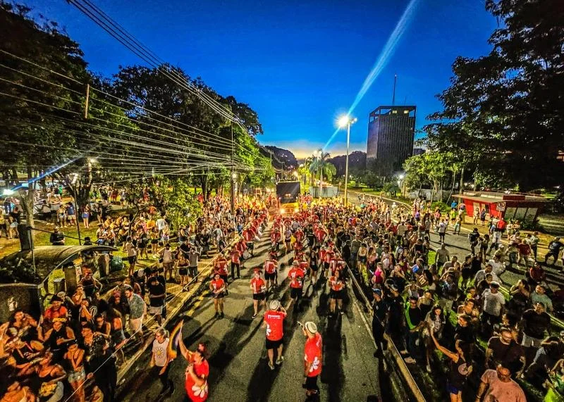 Segundo a Prefeitura, Carnaval 2026 reúne público rotativo de 117 mil pessoas em Santa Bárbara d’Oeste 5 carnaval sbo