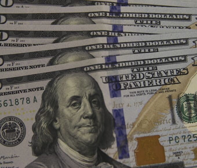 dolar moeda 0803221209