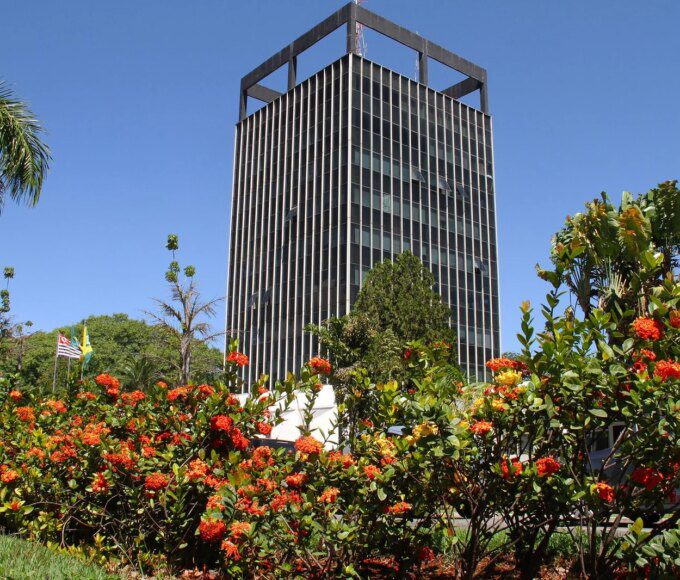 Prefeitura manterá serviços essenciais durante o Carnaval em Santa Bárbara 14 prefeitura 02 imprensa