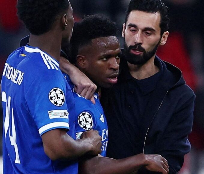 Vini Jr marca golaço e denuncia caso de racismo em Liga dos Campeões 14 vini jr