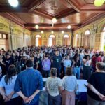 Bebel realiza aula inaugural do cursinho popular Paulo Freire que tem 412 alunos 11 16 03 26 O cursinho popular conta com 412 alunos e as aulas sao realizadas na EE Sud Mennucci aos sabados