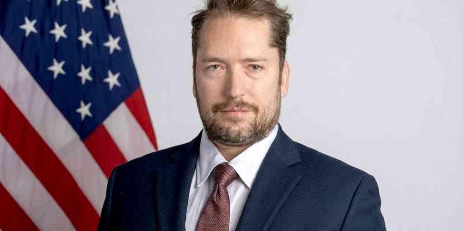 1787627 big darren bettie