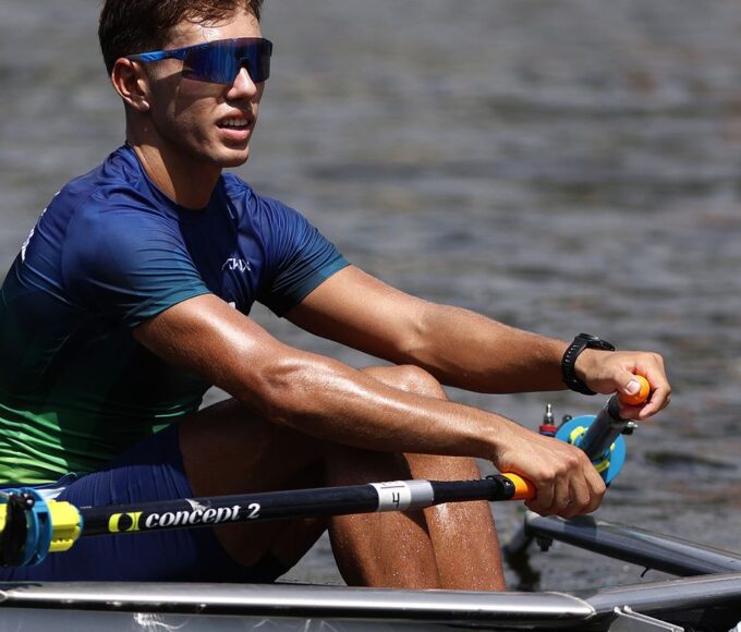 55064089003 39756a236c o