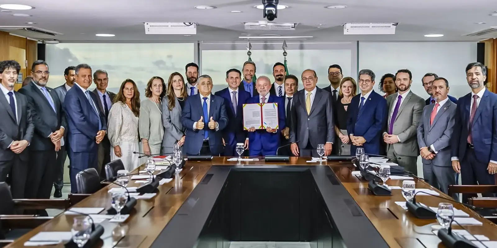 55167027460 bb40d25e9c o