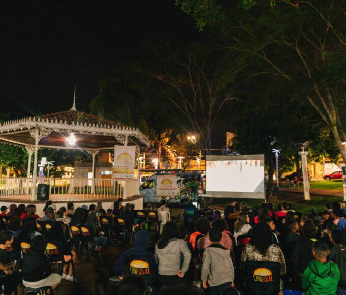 AMERICANA SP 19.04 LUCASROSENDO CINESOLAR 03906 001 1024x683