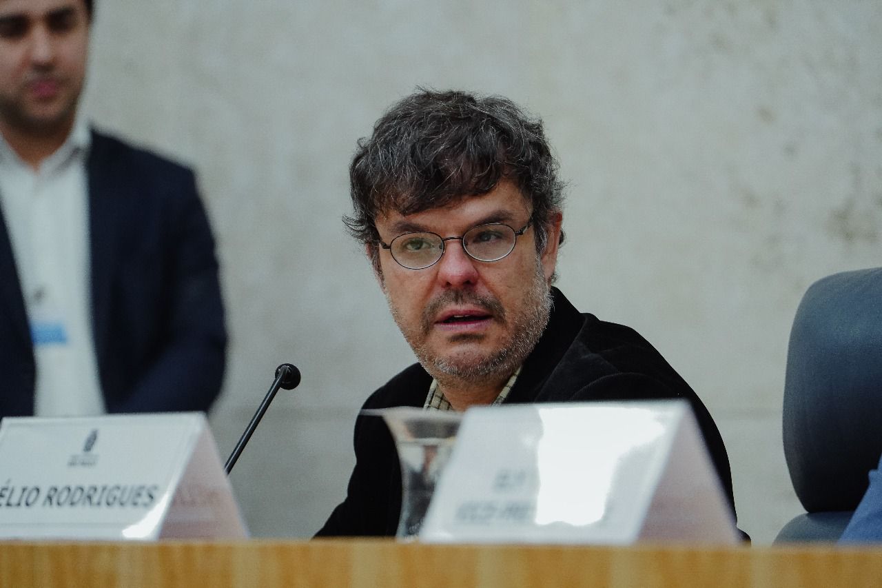 Câmara de São Paulo avança com proposta de selo para bares e restaurantes contra fraude de bebidas 5 Adrilles Jorge