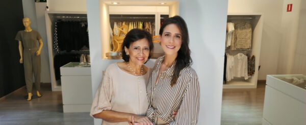 Mae e Filha Atual e Principal