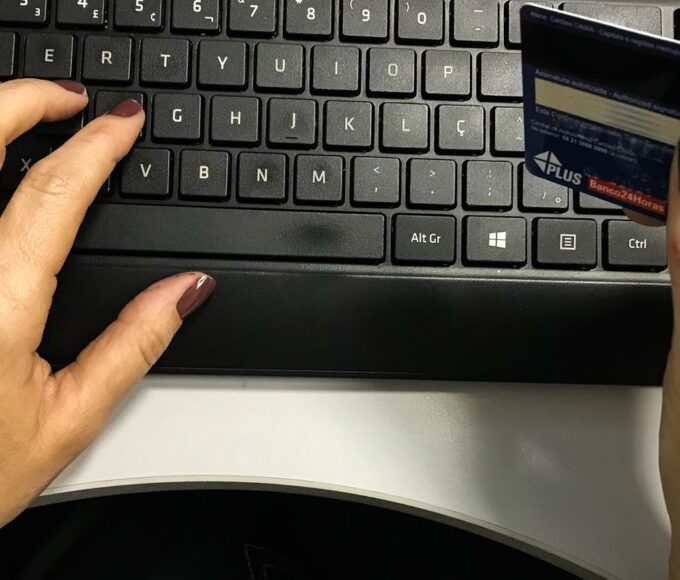 Mutirão da Febraban para negociar dívidas com bancos vai até 31/03 12 compra online2411203173