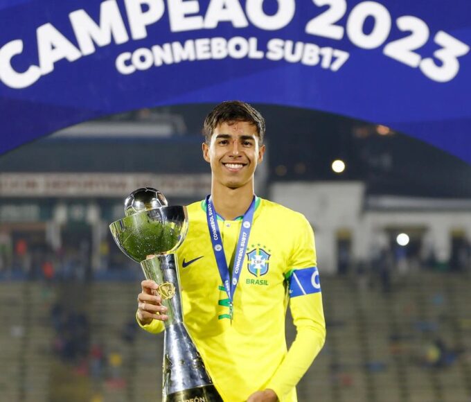 Carlo Ancelotti convoca o zagueiro Vitor Reis, do Girona 14 img 1406 e02da93985