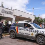 Bolsonaro recebe alta e chega em casa para cumprir prisão domiciliar 10 mcm 2698.jpg