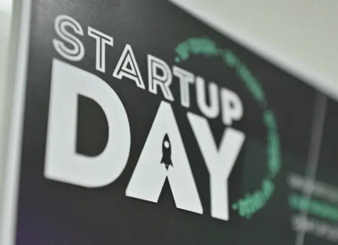 startup day