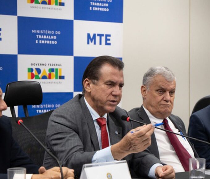 12418814 f345 4028 9c37 4557e34c2234