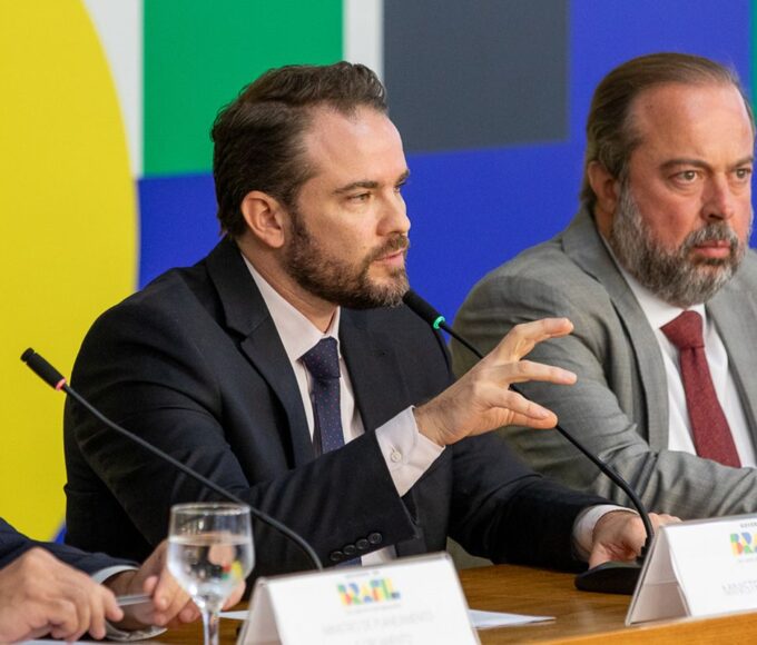 Governo eleva imposto do cigarro para bancar querosene e biodiesel 14 55192249265 fd4a4f3ced o