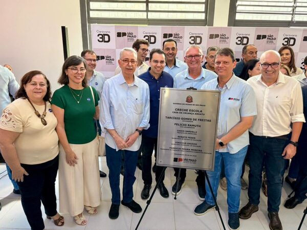 55196254367 3ab572144a c