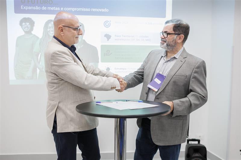 Assinatura da parceria Rede Cidada