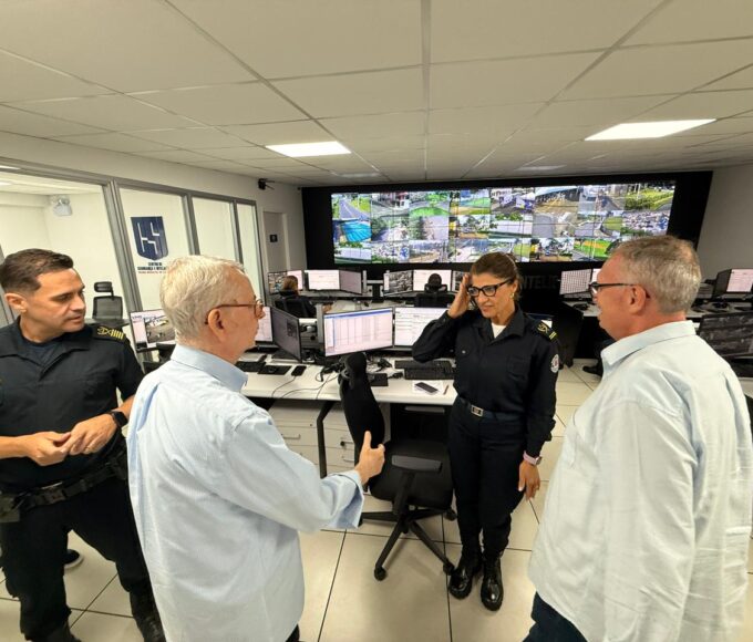 Prefeito Chico Sardelli anuncia programa ‘Muralha Americana’ para ampliar videomonitoramento interno da cidade 15 Prefeito Chico Sardelli anuncia programa ‘Muralha Americana 5