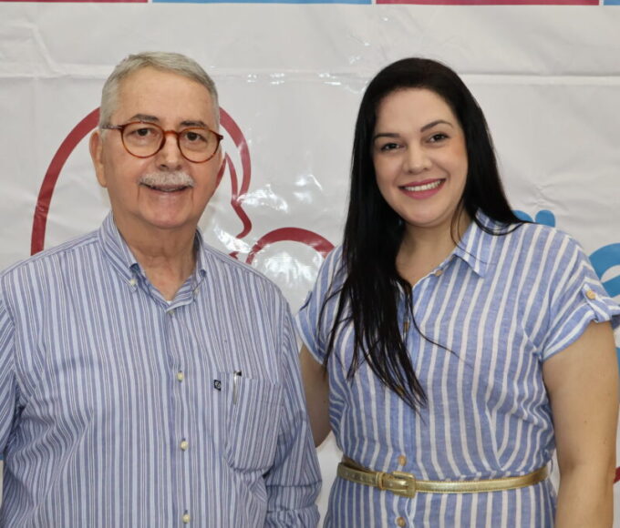 Prefeito Chico e secretaria Juliani 1 1024x683