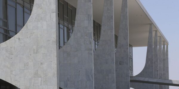fachada do palacio do planalto antcrz abr 2709221137