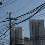 Ferros-velhos que venderem fio de cobre sem comprovação serão fechados 10 fios eletricidade