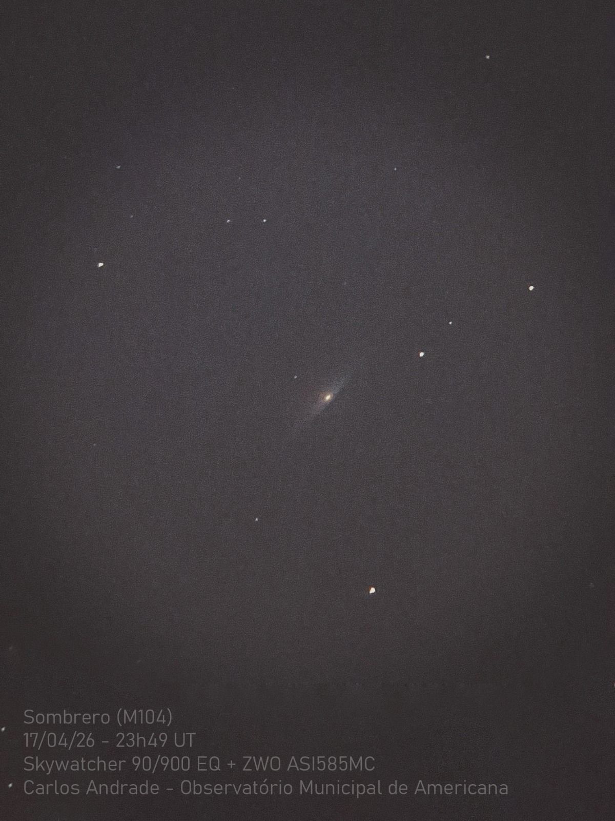 galaxia Sombrero M104