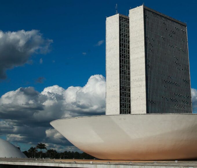 monumentos brasilia cupula plenario da camara dos deputados3103201341