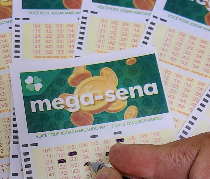 Mega-Sena acumula e prêmio principal vai para R$ 16 milhões 14 20230622 182658