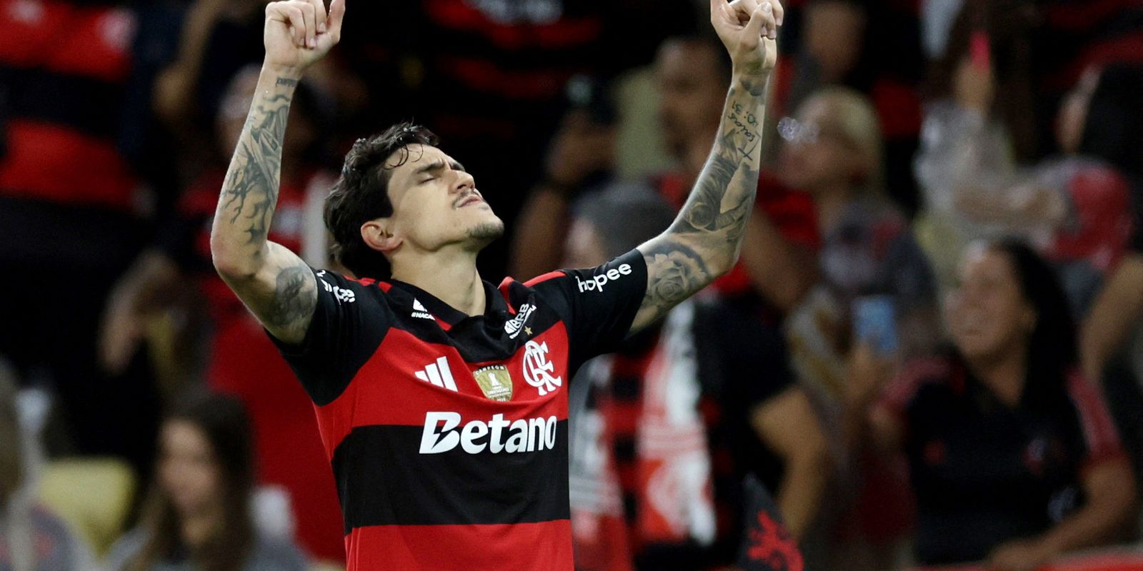 Libertadores: Pedro decide e Flamengo está nas oitavas de final 5 2026 05 21t020519z 1177434821 up1em5l05st2m rtrmadp 3 soccer libertadores fla esu