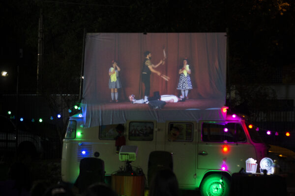 CINE KOMBINHA CIA ATITUDE TEATRO 4.JPG