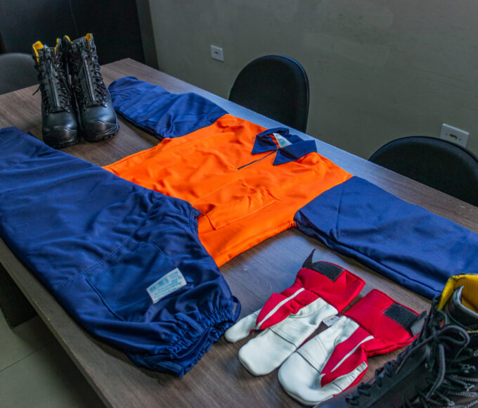Prefeitura de Capivari entrega novos equipamentos de proteção para a Defesa Civil 14 IMG 8288.jpg scaled