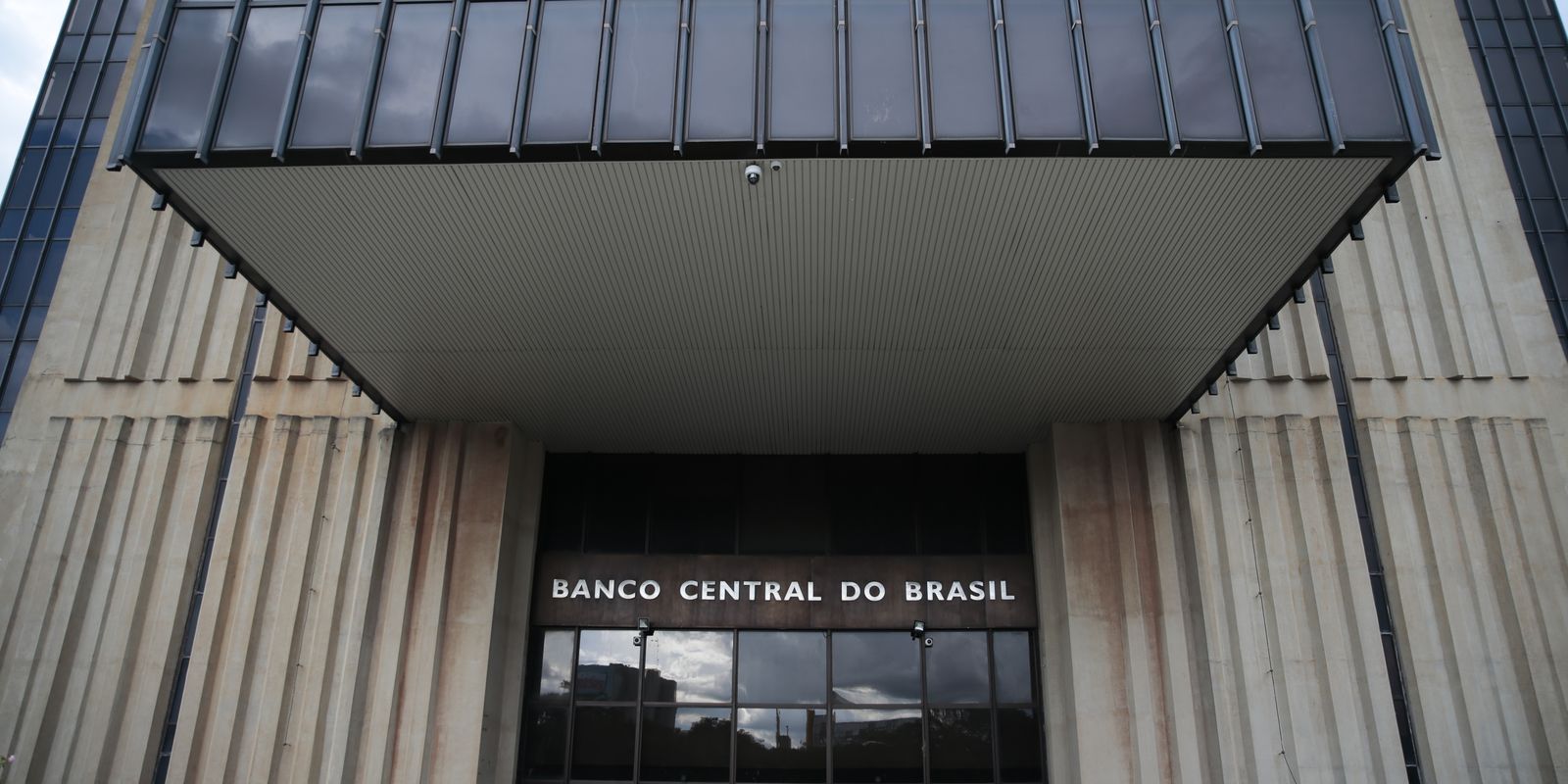 Mercado projeta inflação de 4,92% em 2026 5 banco central economia 0413202009