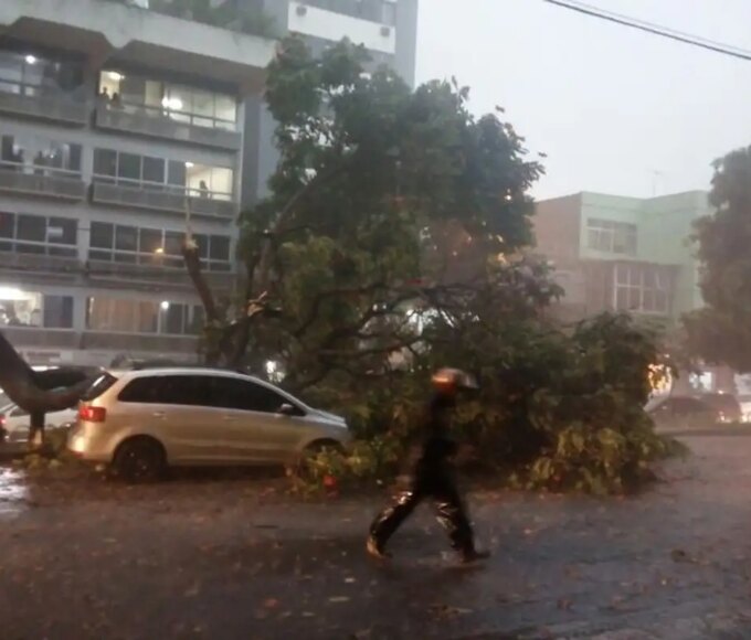 chuva surpreende belo horizonte