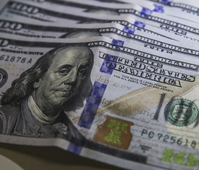 dolar moeda 0803221210