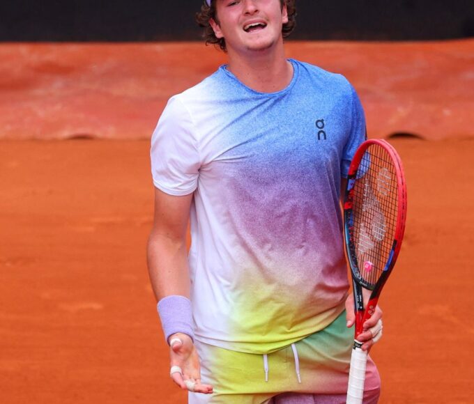 joao fonseca cai mas duplas brasileiras vencem em roland garros01