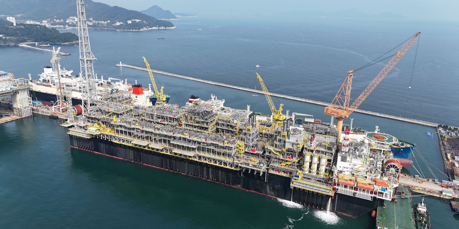 navio plataforma p 79