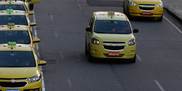 taxi rj ffraz 05072110180