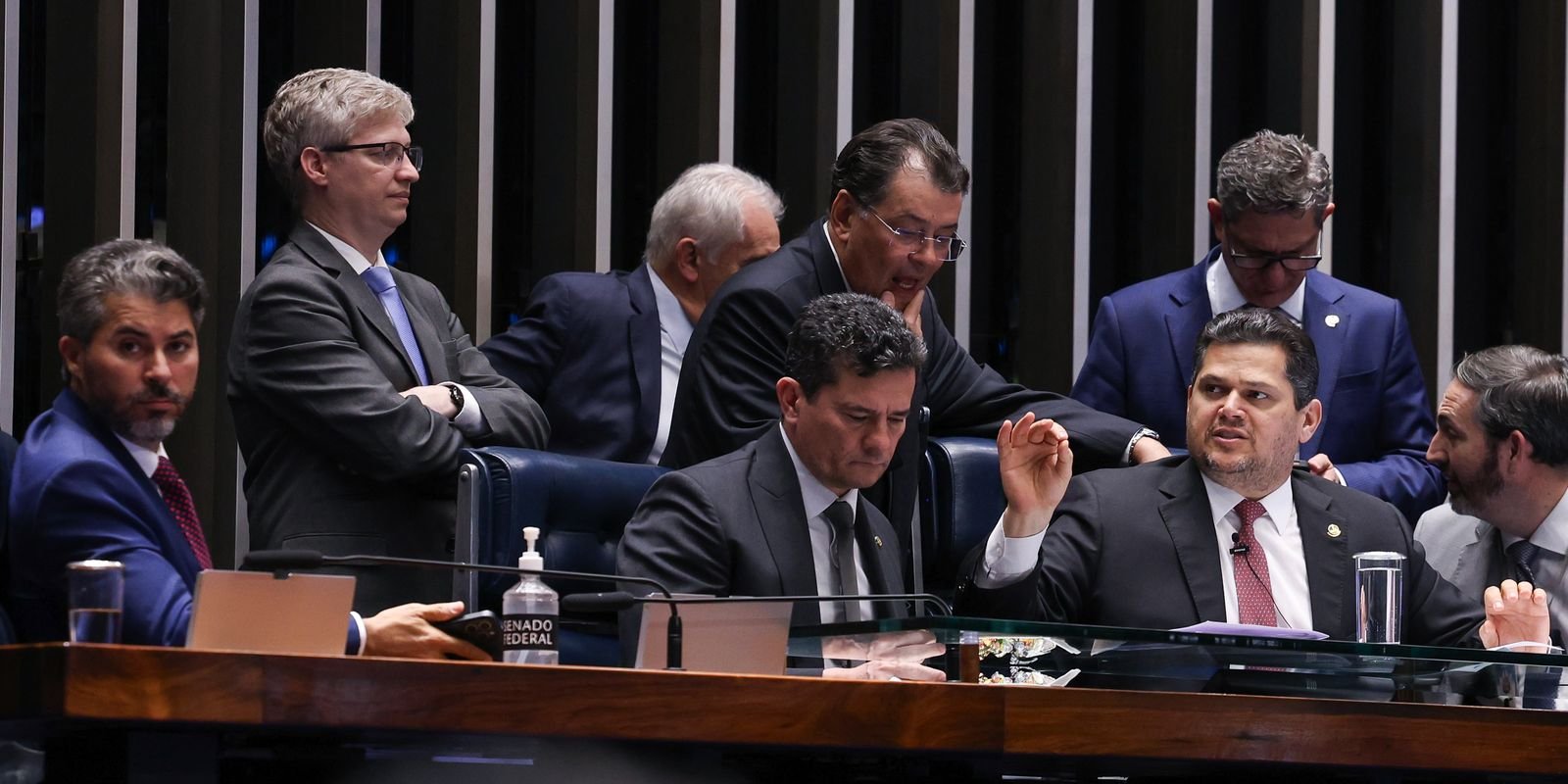 Senado aprova uso do Fundo do Pré-Sal para dívidas do agro 5 0d9a4186