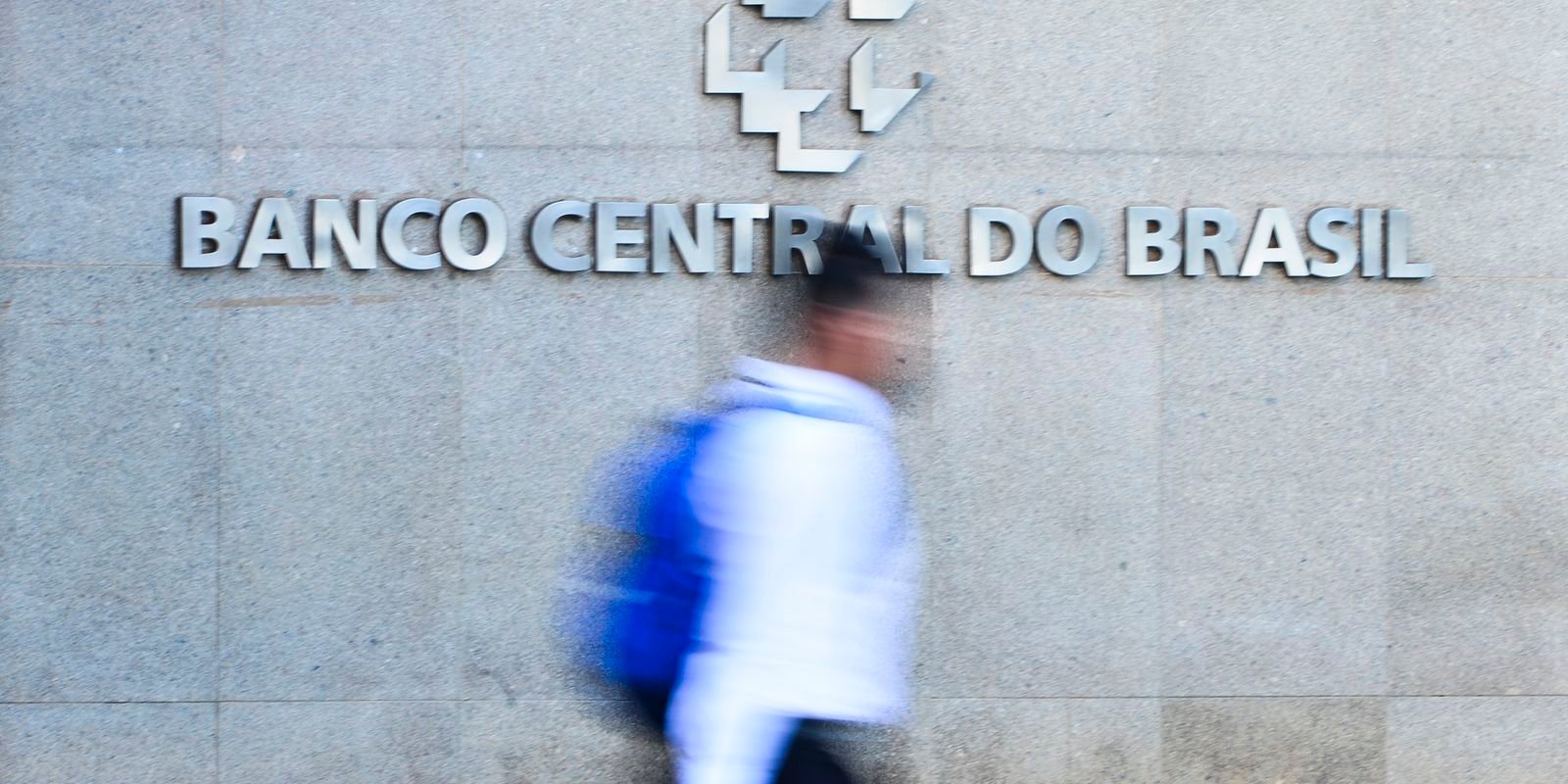 Mercado eleva projeção de inflação e vê Selic em 14% ao ano em 2026 5 1782139205 banco central mcajr abr 0104222273 0