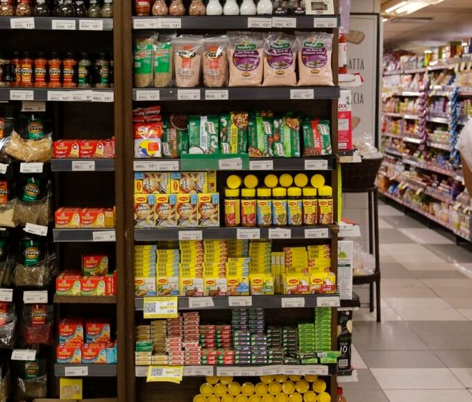 Fabricação de produto alimentício gerou mais emprego em 2024, diz IBGE 14 20.05.2020.supermercado rio de janeiro 0520203150