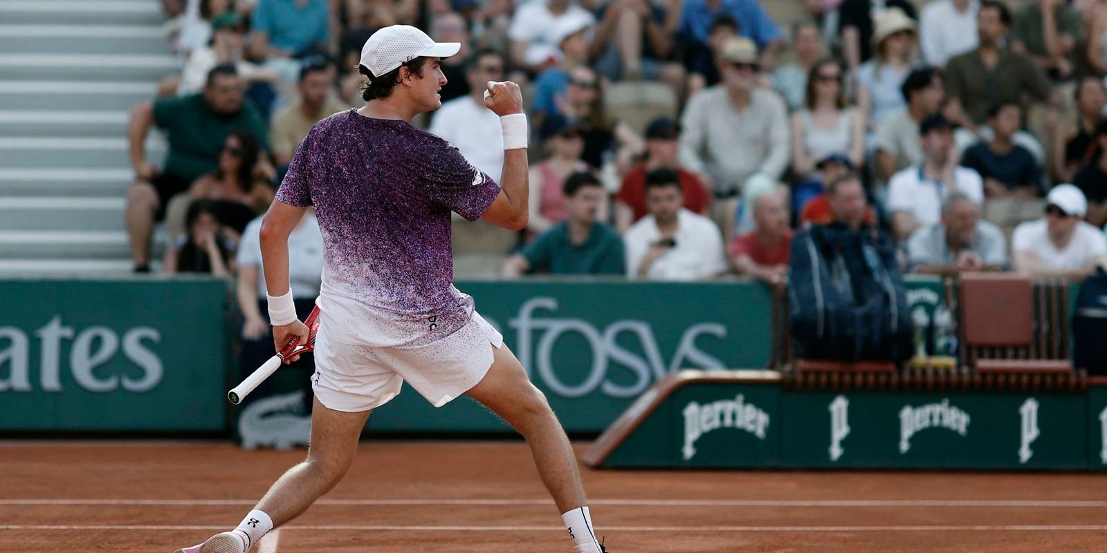 Mensik derruba João Fonseca nas quartas em Roland Garros: 3 a 0 5 2026 05 24t165531z 941920708 up1em5o1b0ilj rtrmadp 3 tennis frenchopen